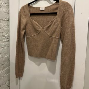 Aritzia (Wilfred) Tan Sweater, Size Medium
